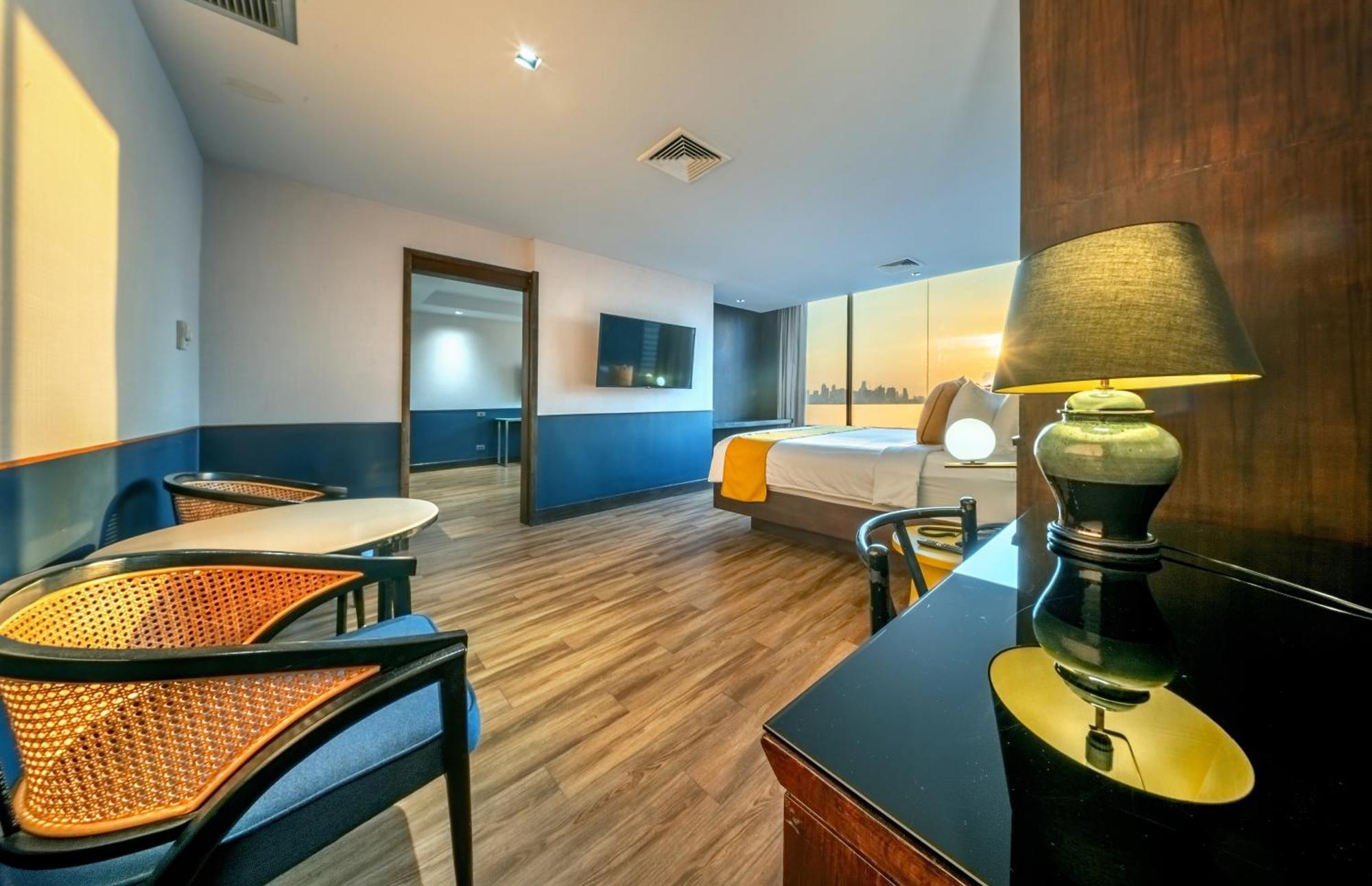 Graph Hotels Bangkok Esterno foto