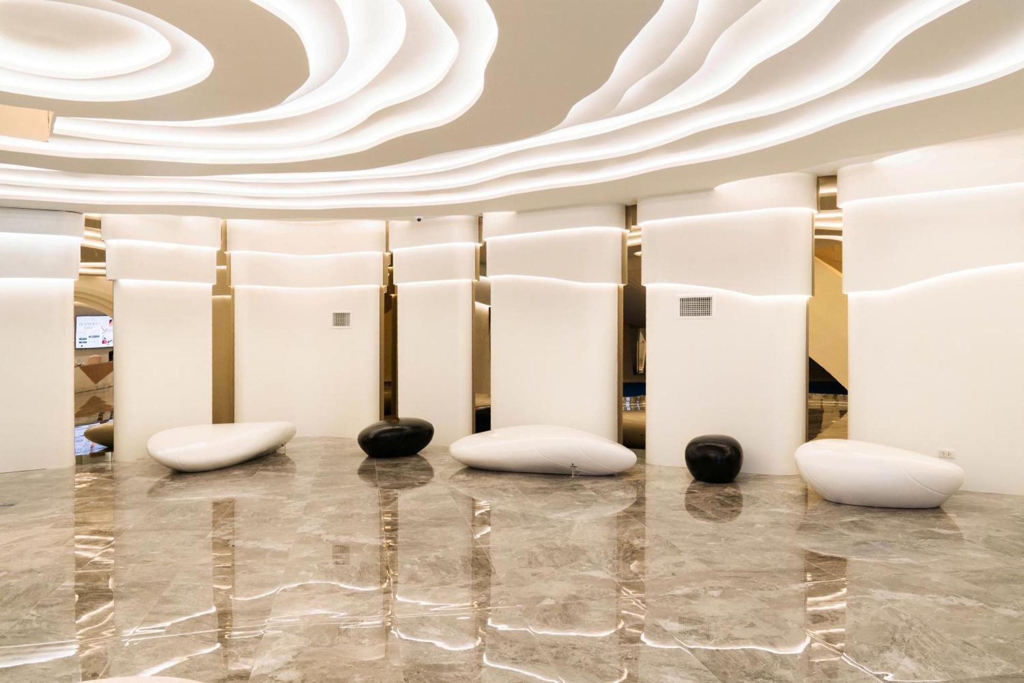 Graph Hotels Bangkok Esterno foto
